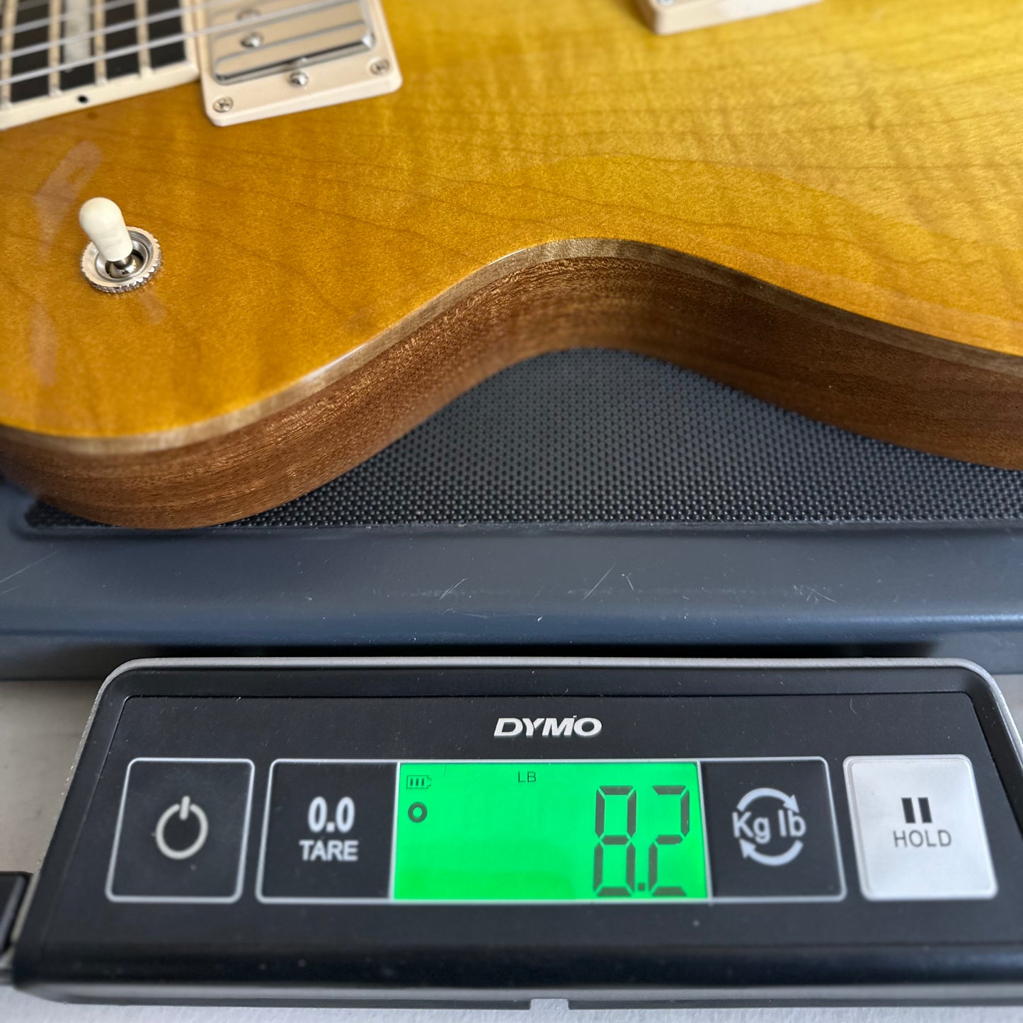 *DEMO MODEL* Gibson Les Paul Studio Session - Honeyburst 203650082