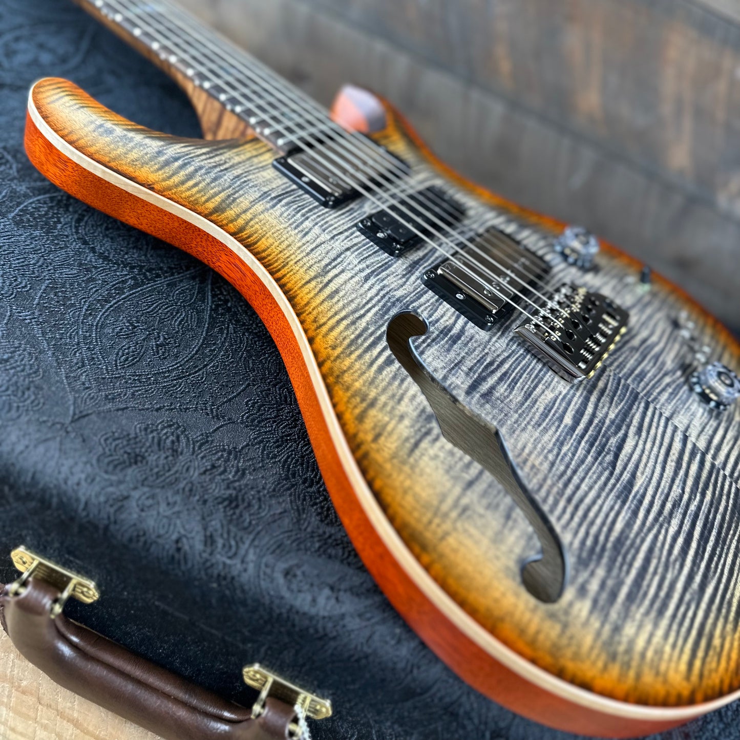 PRS Wood Library Special 22 Semi-Hollow - Flame Maple 10 Top Korina Back, Ziricote FB - Burnt Maple Leaf Satin 392393