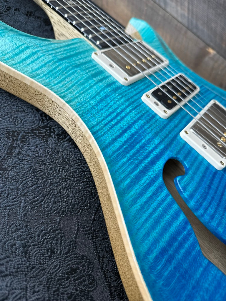 PRS Wood Library Special 22 Semi-Hollow - Flame Maple 10 Top Korina Back/Neck Ebony FB - Blue Fade 391571
