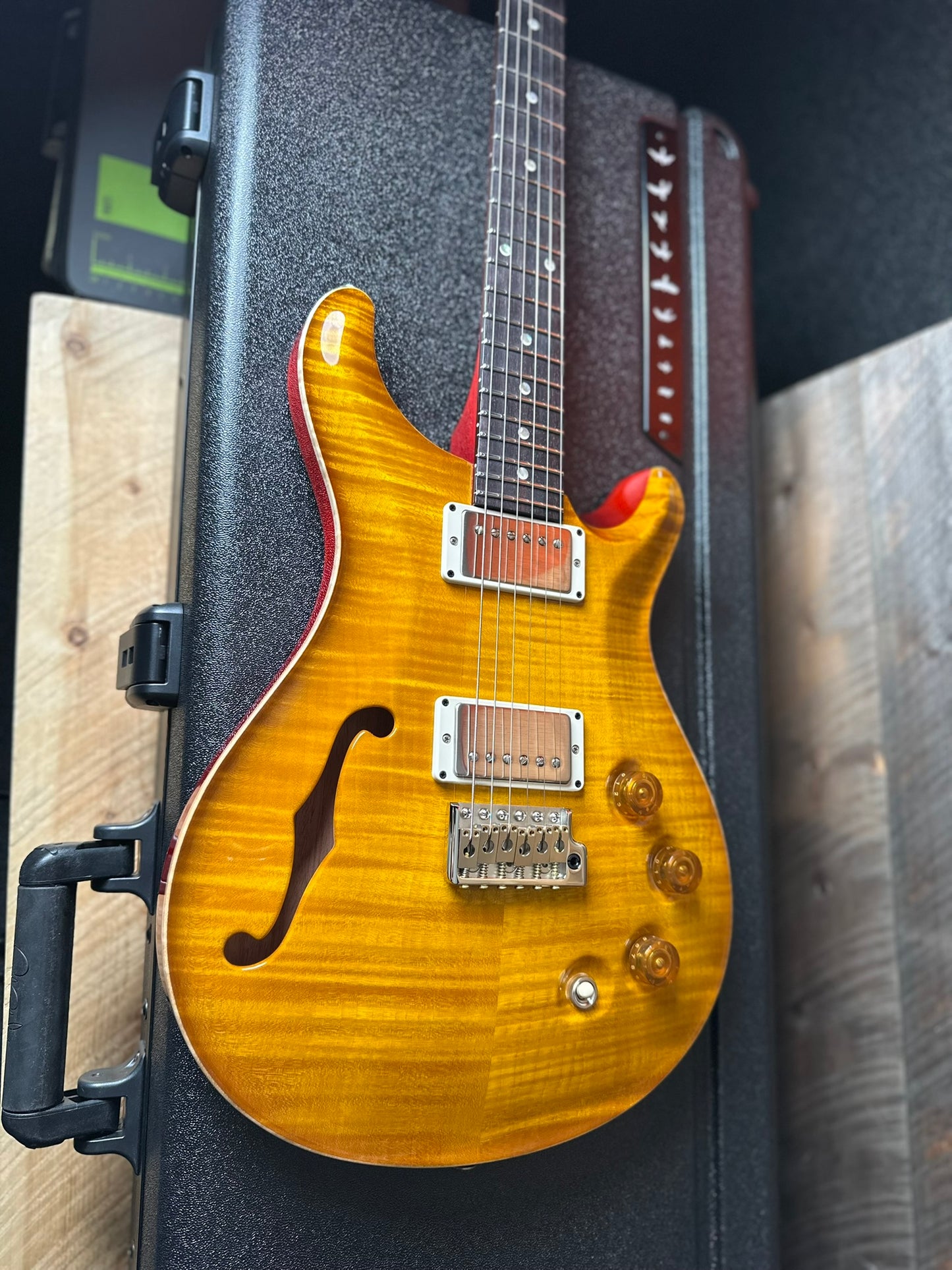 PRS DGT Semi-Hollow - McCarty Sunburst 420530