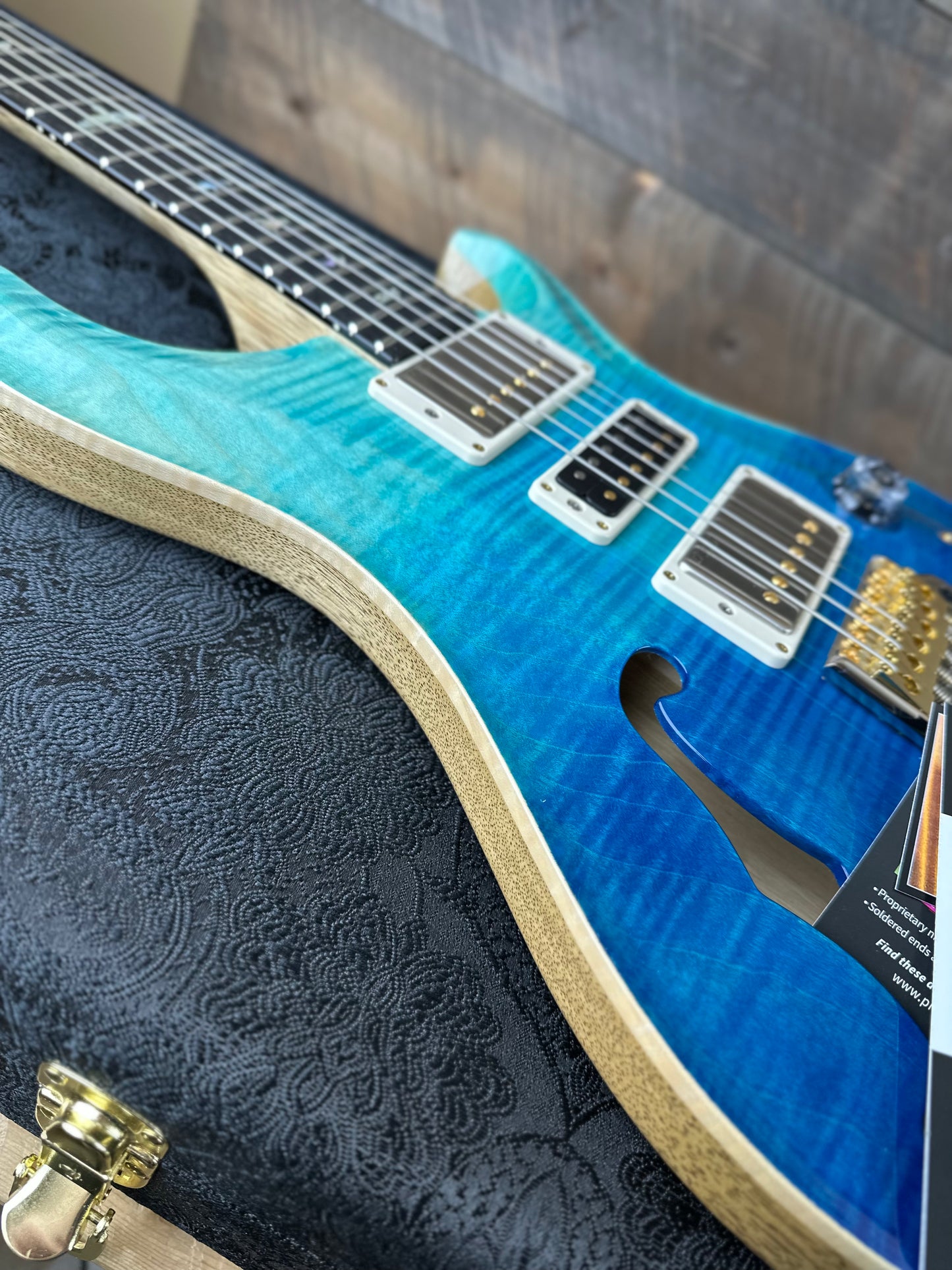 PRS Wood Library Special 22 Semi-Hollow - Flame Maple 10 Top Korina Back/Neck Ebony FB - Blue Fade 391575