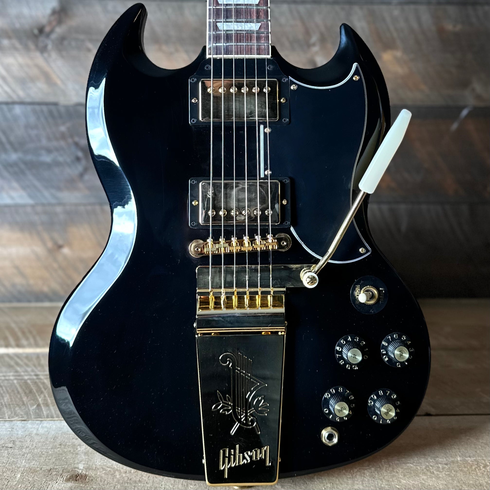 maestro by Gibson SG ブラック マエストロ Gibson SG Maestro Vibrola Limited Edition Electric Guitar, Ebony