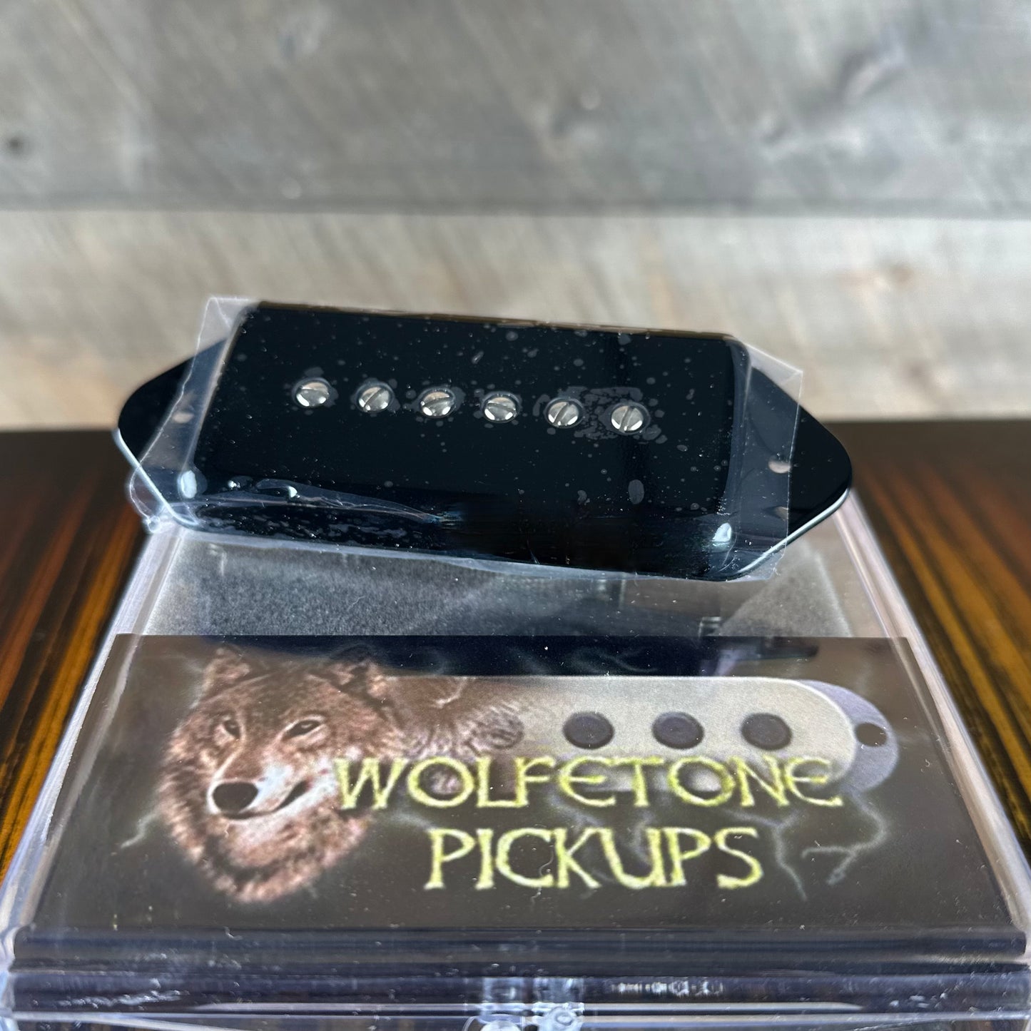 Wolfetone Mean P90 - Black Dogear Cover