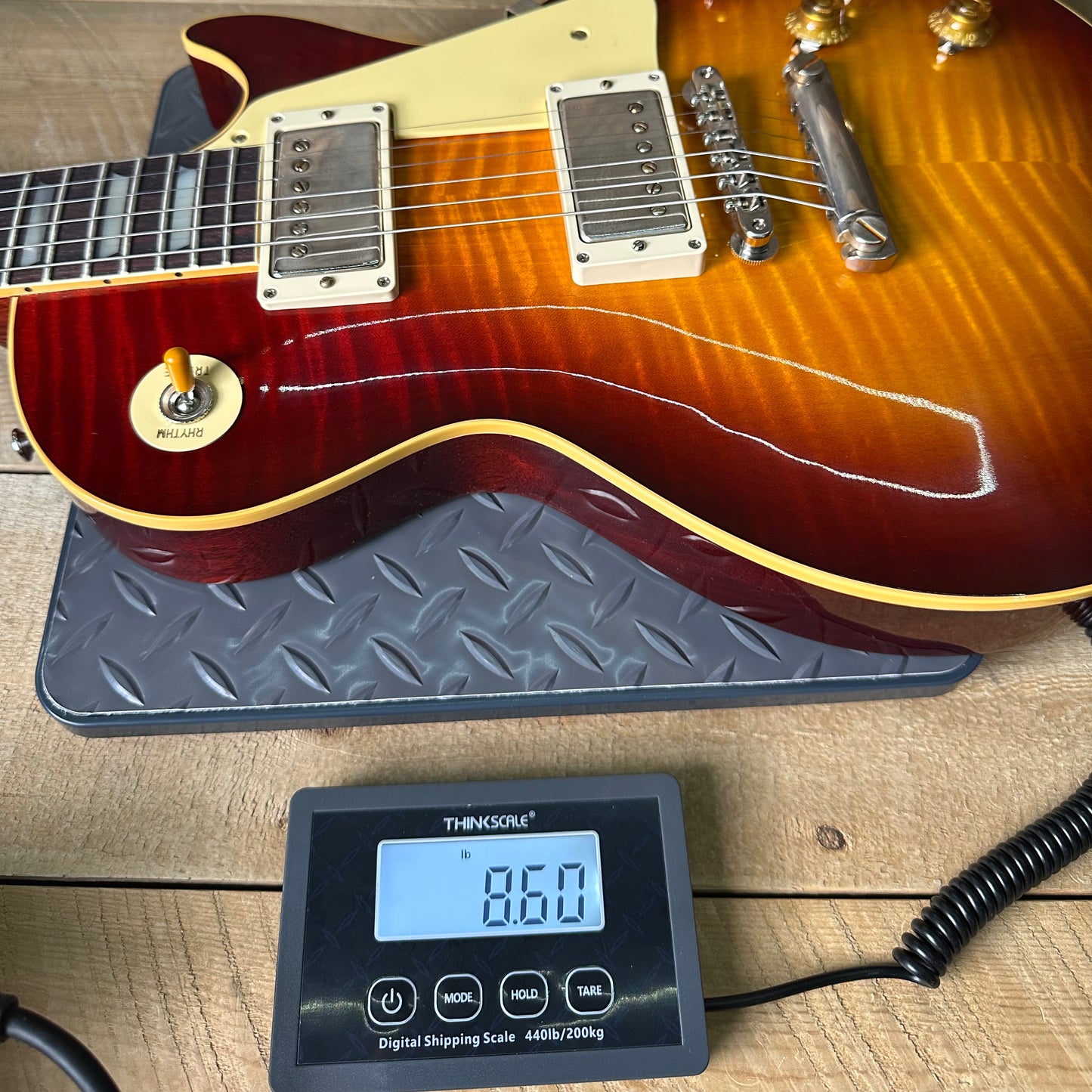 Gibson Custom Dealer Select 1959 Les Paul Standard - "The Beauty Of The Burst" Page 74 951557