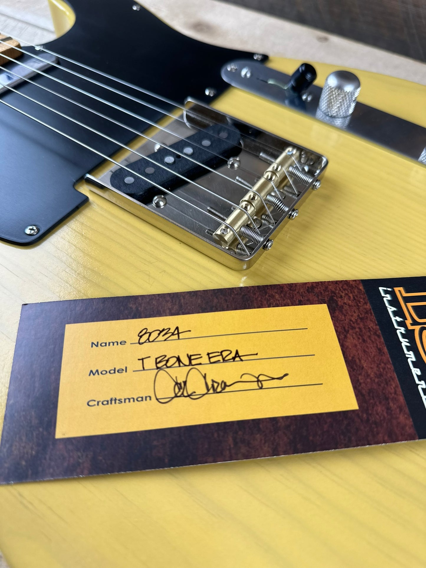 LSL Instruments Era Series T Bone SS - Transparent Butterscotch 8034