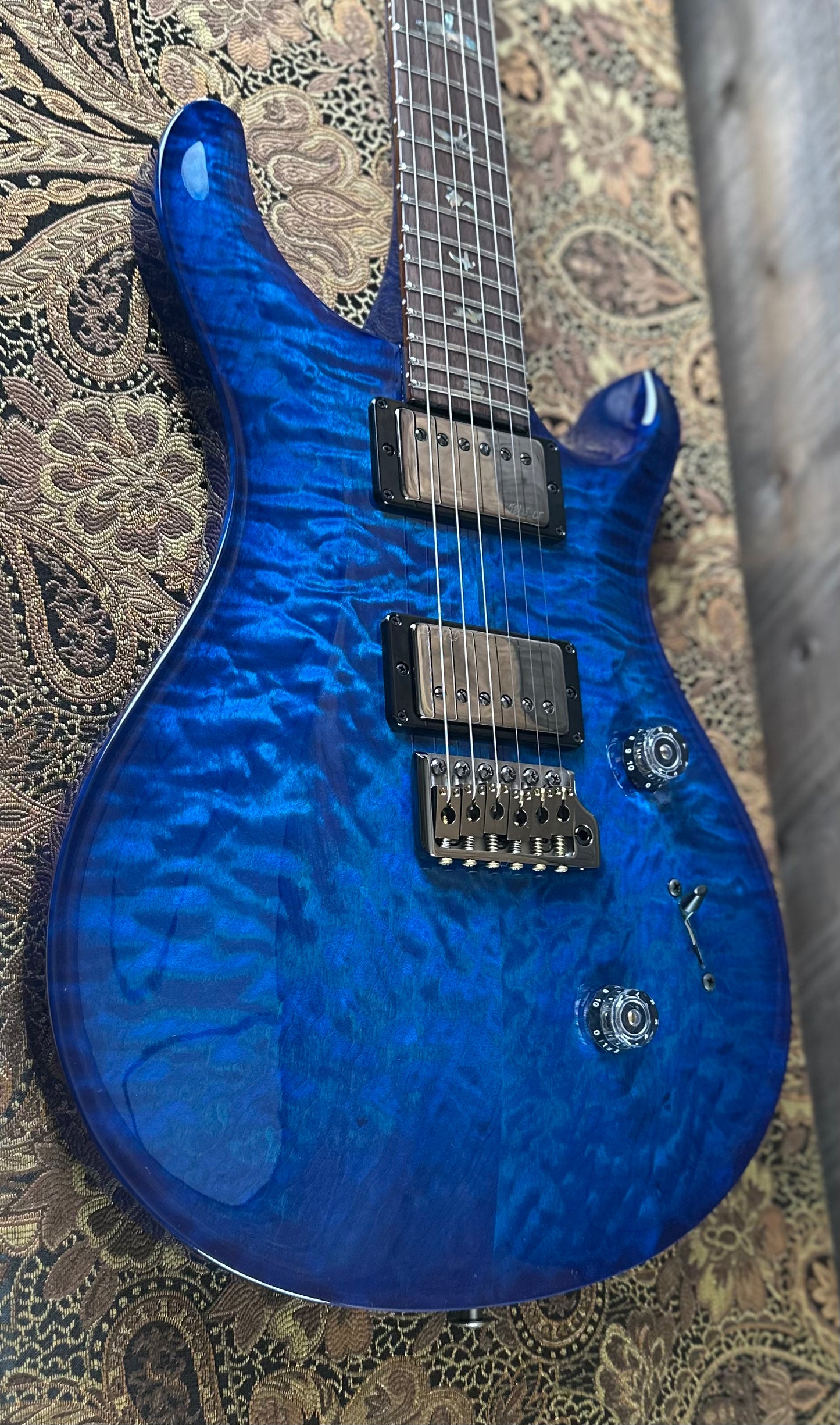 PRS Wood Library Custom 24 Quilt Top Brazilian Rosewood Fretboard - Aquamarine W/Blue Back 411448