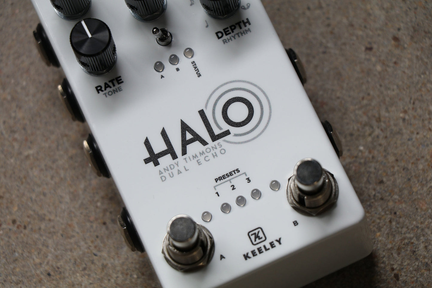 Keeley Halo Andy Timmons Dual Echo Delay Pedal "Glow in the Dark"- Exclusive Moonglow Custom Shop Edition
