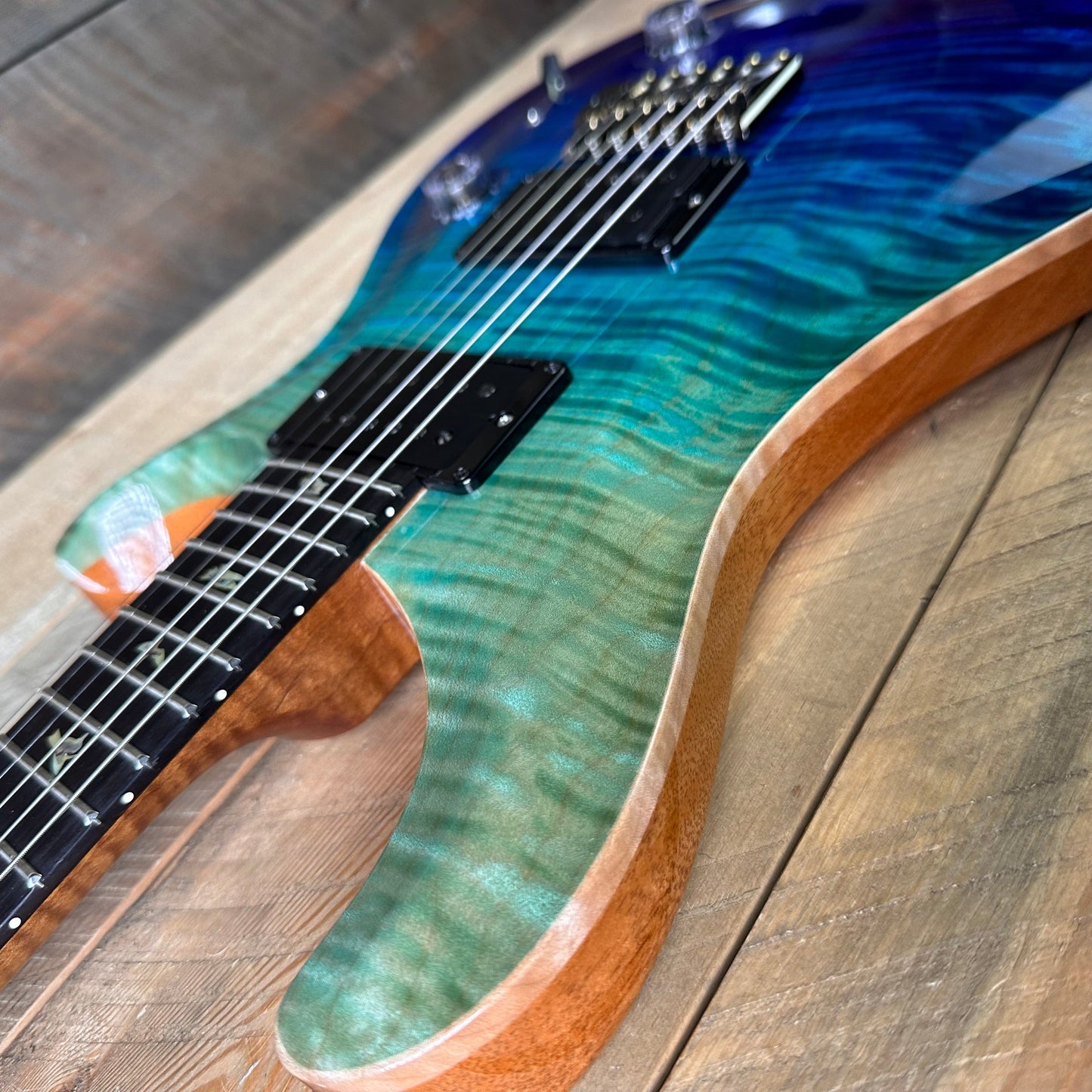 PRS Custom 24 Wood Library Flame Maple 10-Top Torrefied Maple Neck African Blackwood FB - Blue Fade 363813
