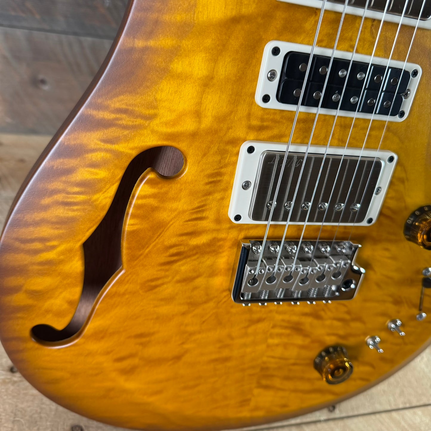 PRS S2 Wood Library Special Semi-Hollow Quilted Top - Satin Honey Gold Burst S2088394