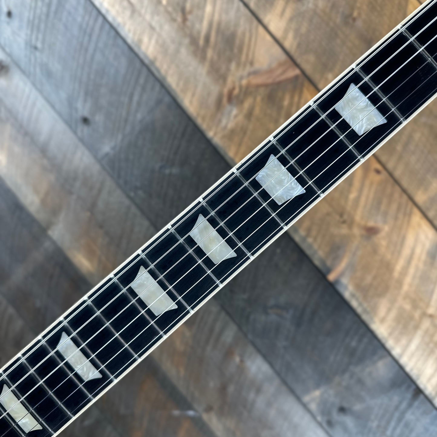 *DEMO MODEL*  Gibson Les Paul Studio Session - Honeyburst  203650082