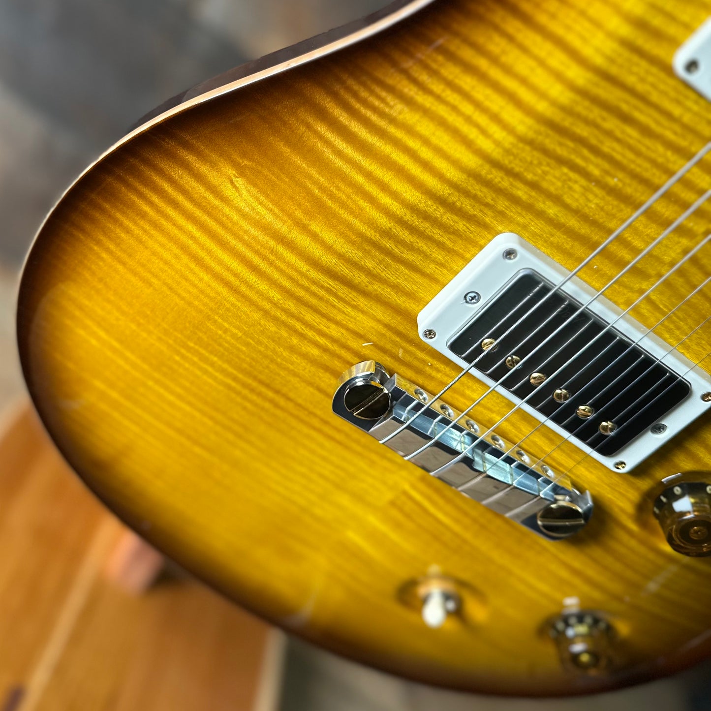 PRS Core McCarty Electric Guitar W/Gold Paisley PRS Case!! - McCarty Sunburst 410333