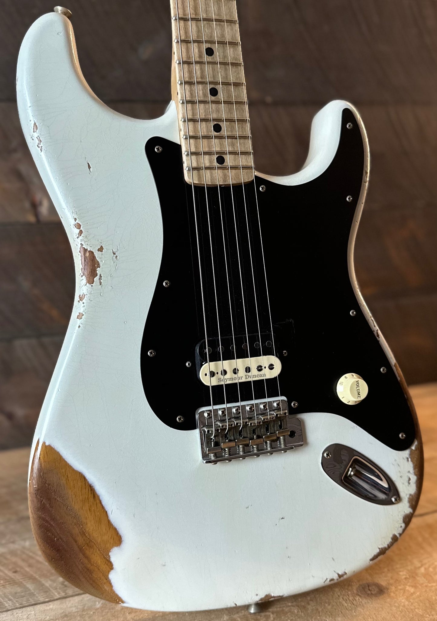 Used Fender Custom Shop 1969 Stratocaster Heavy Relic Single Pickup - Faded Frost White