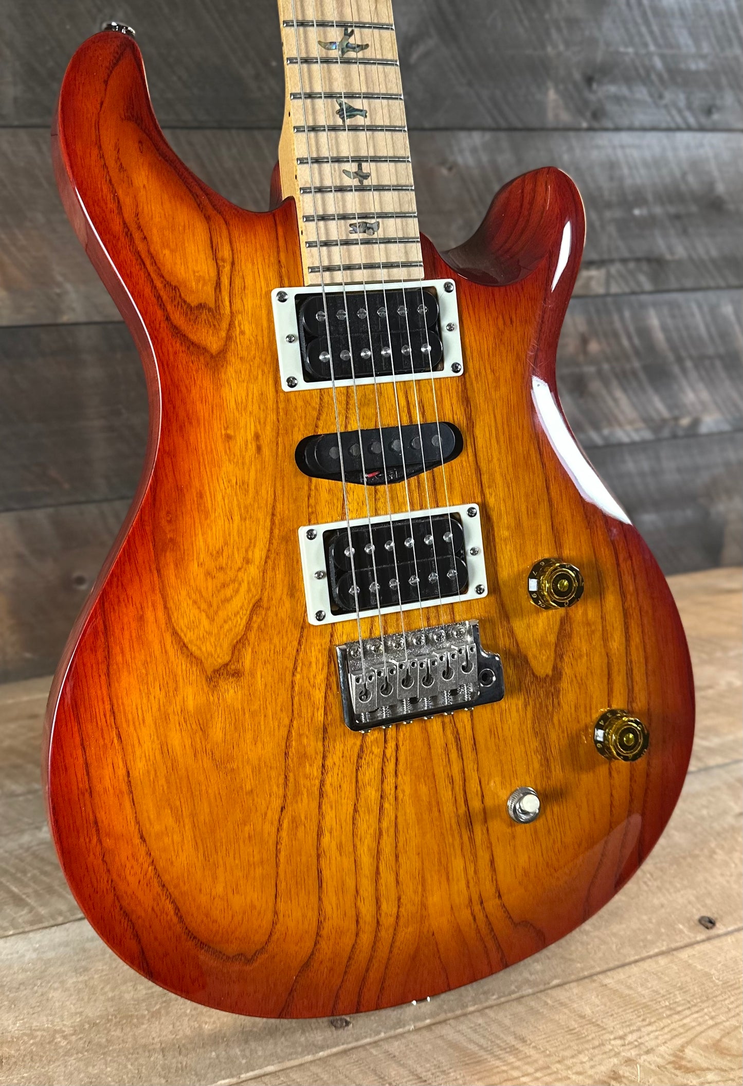 Used PRS SE Swamp Ash Special - Vintage Sunburst