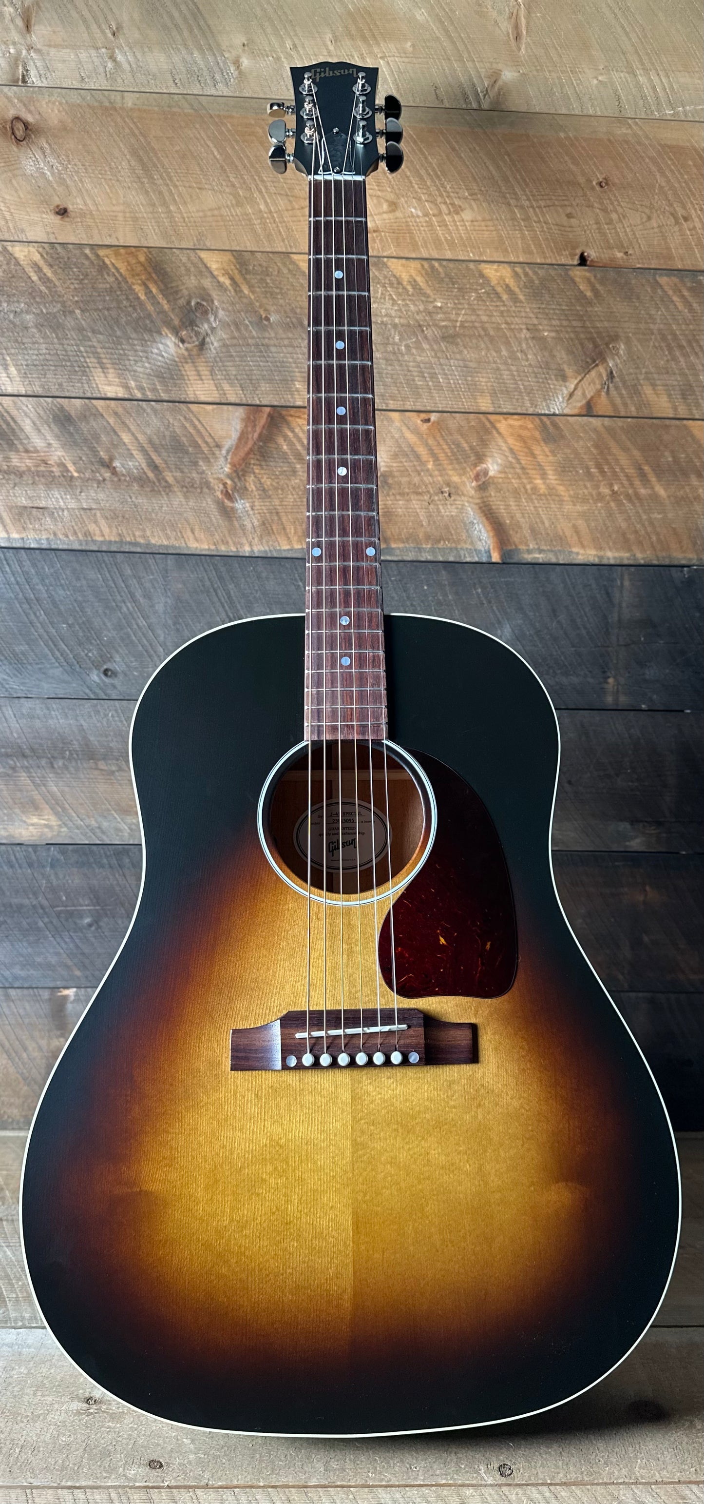 Gibson J-45 Special - Satin Vintage Sunburst 23015095