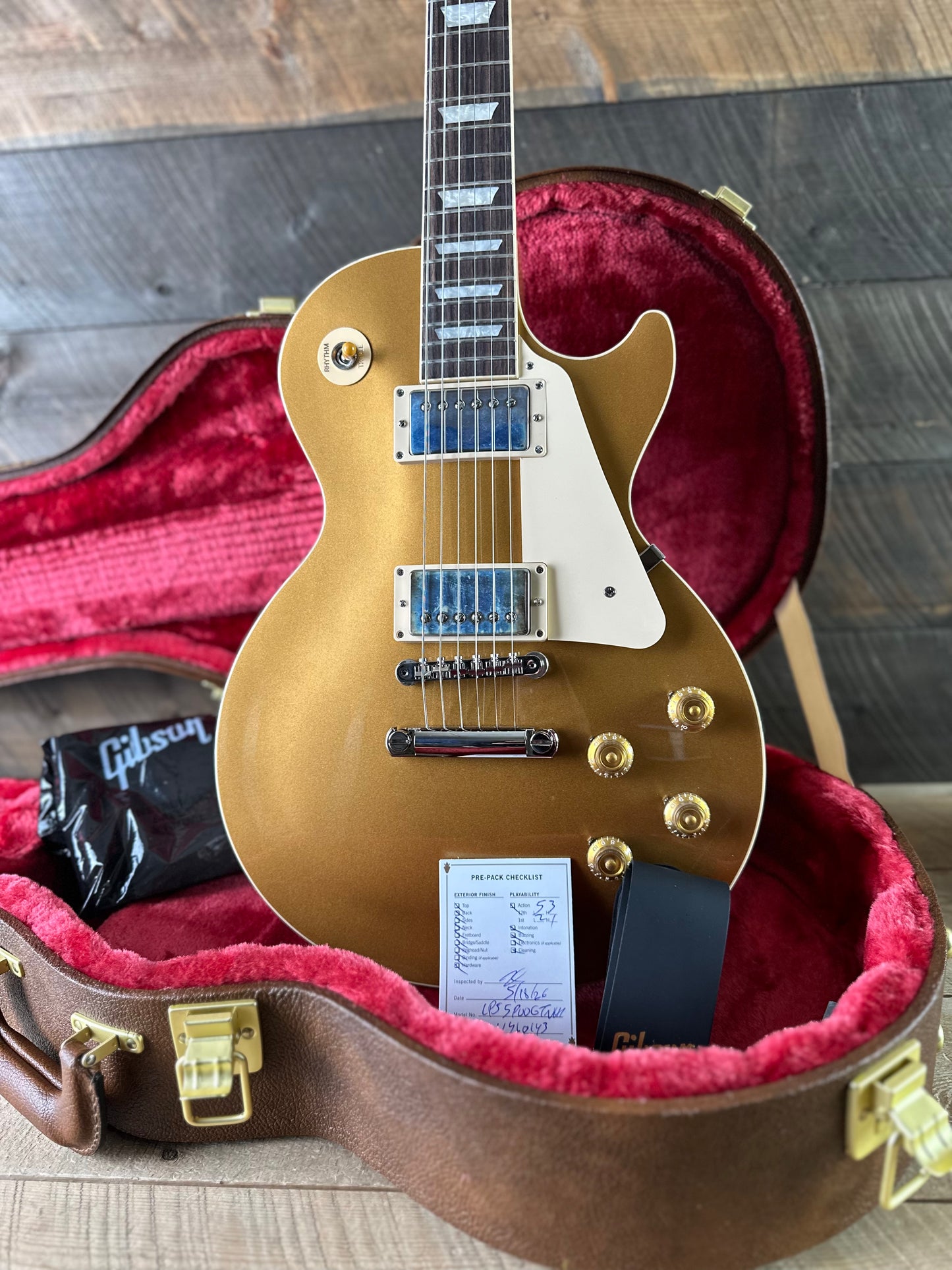 Gibson Les Paul Standard 50s - Gold Top 211430143