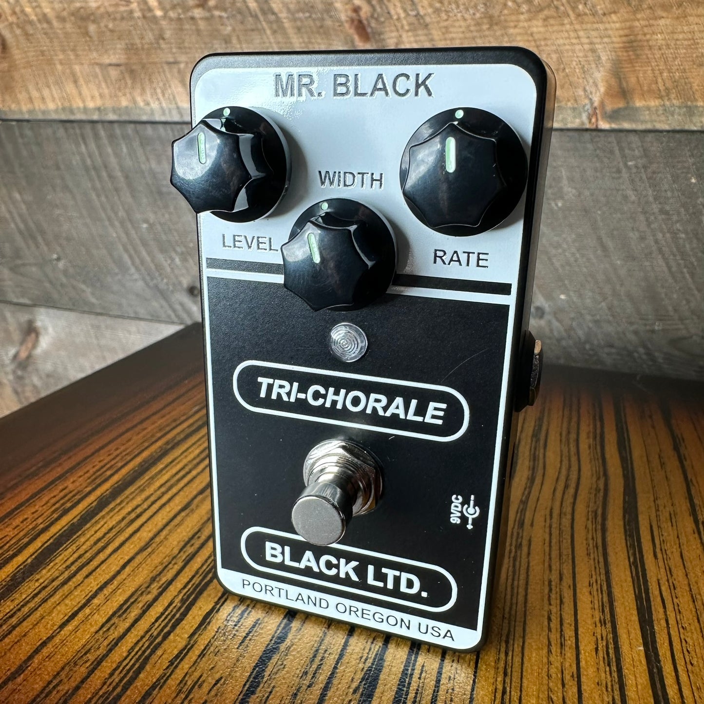 MR. Black LTD.Tri-Chorale Chorus Pedal