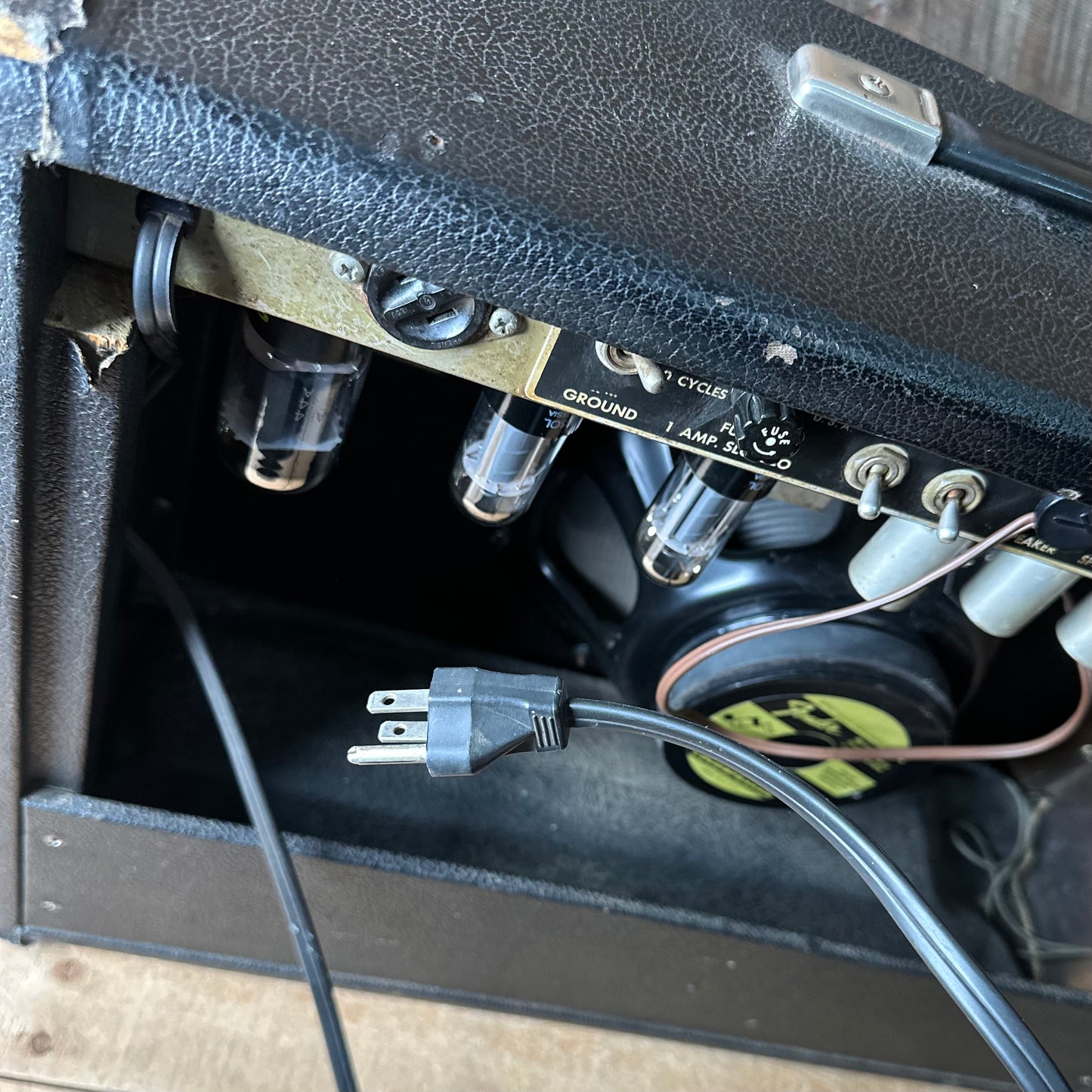 Vintage 1965 Fender Deluxe Reverb-Amp PRE CBS!!