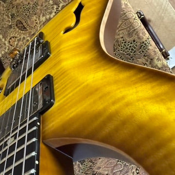 PRS Wood Library Custom 24 Fatback Semi-Hollow McCarty III Pickups Ebony Fretboard Satin Livingston Lemondrop Finish Stained Maple Neck 423673
