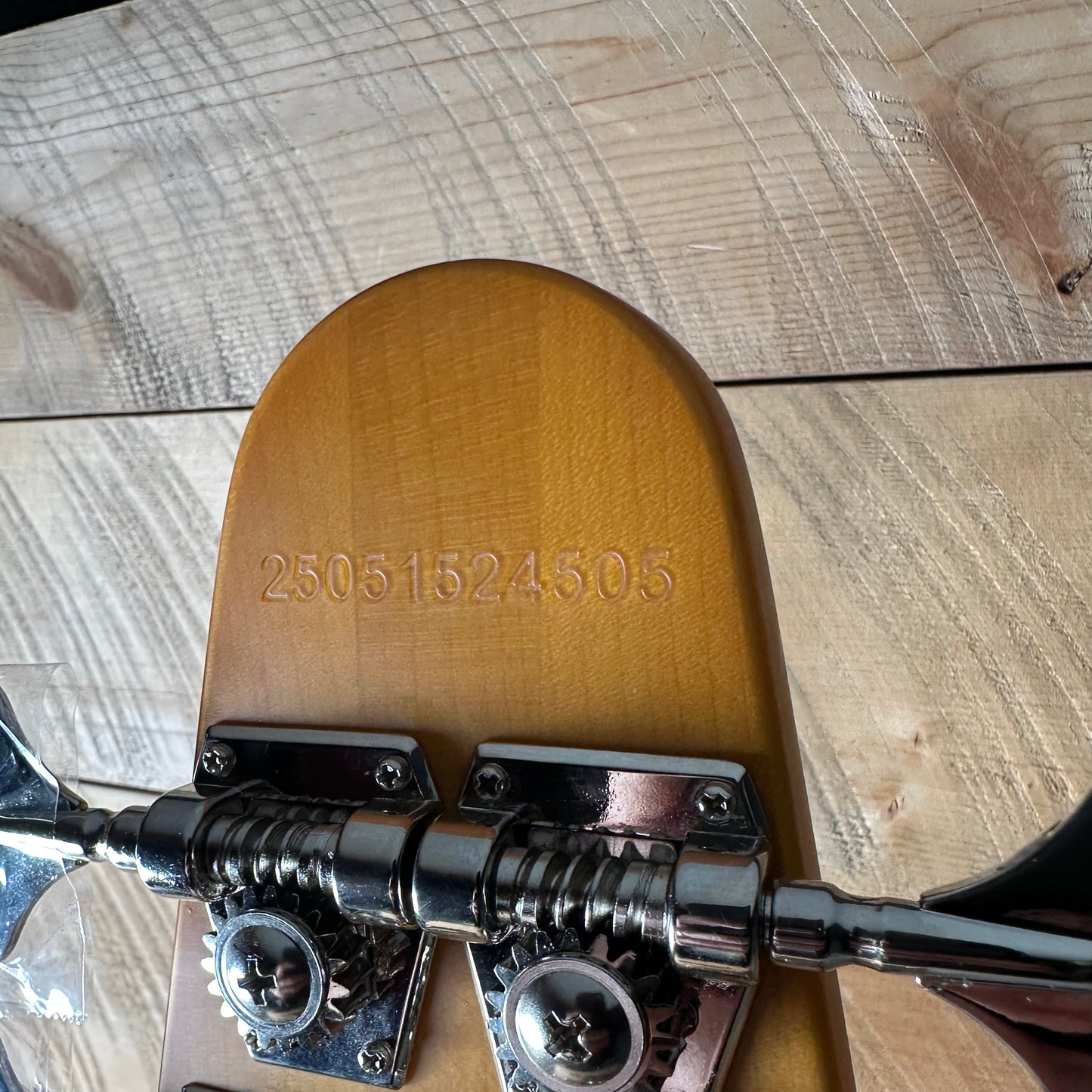 Epiphone Mike Dirnt Grabber G-3 Bass - Silverburst 25051524505