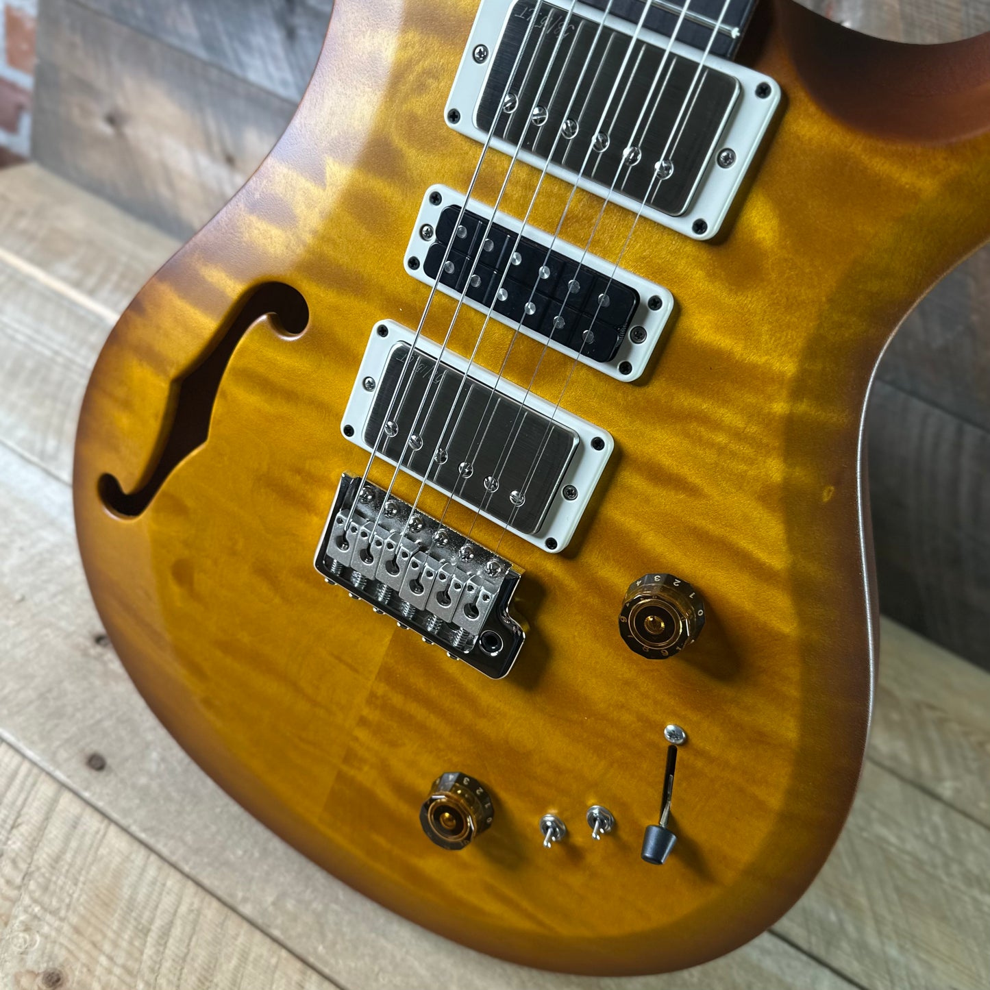 PRS S2 Wood Library Special Semi-Hollow Quilted Top Ebony Fretboard - Satin Honey Gold Burst S2088418