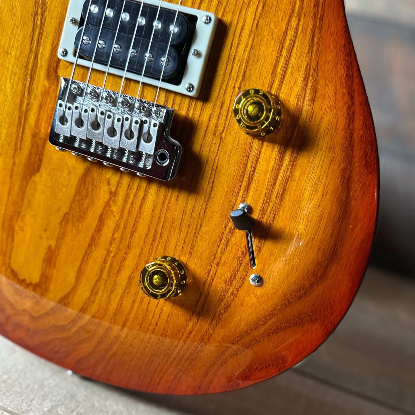 PRS SE Swamp Ash Special - Vintage Sunburst 110930