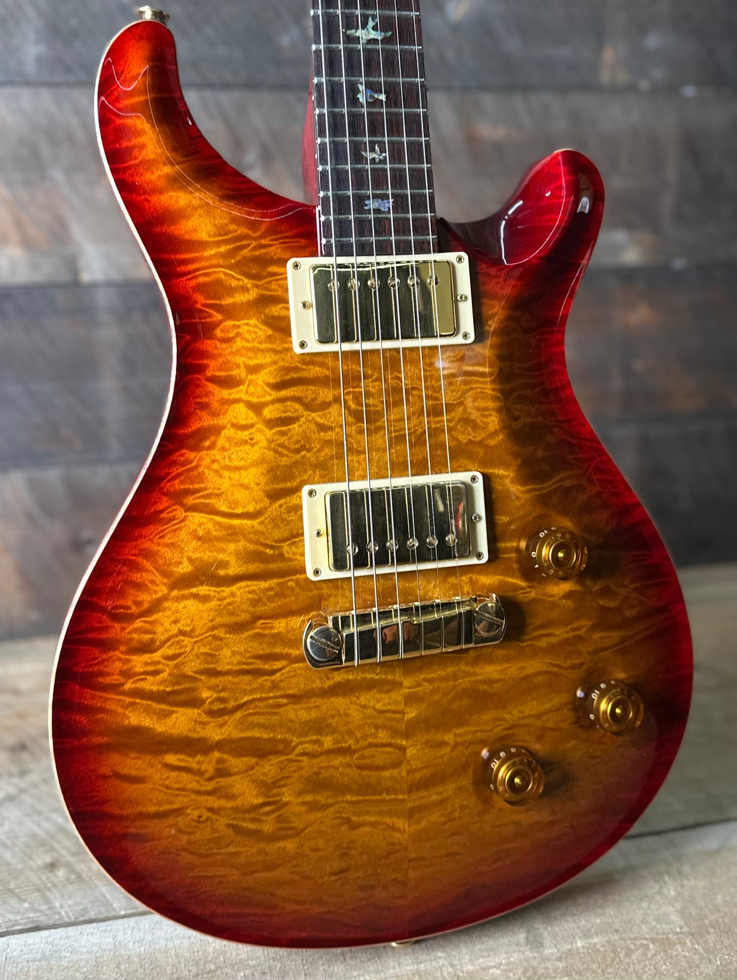 Used 2003 PRS Brazilian Custom 22, Artist Top, Hardtail, Gold Hardware - Dark Cherry Sunburst