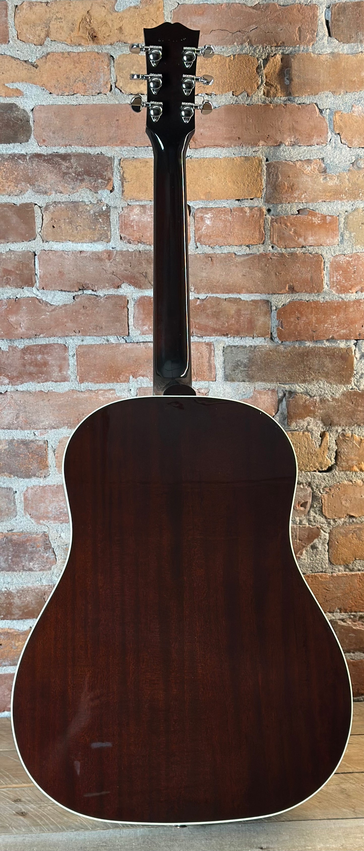 Gibson J-45 Standard - Vintage Sunburst 21546098