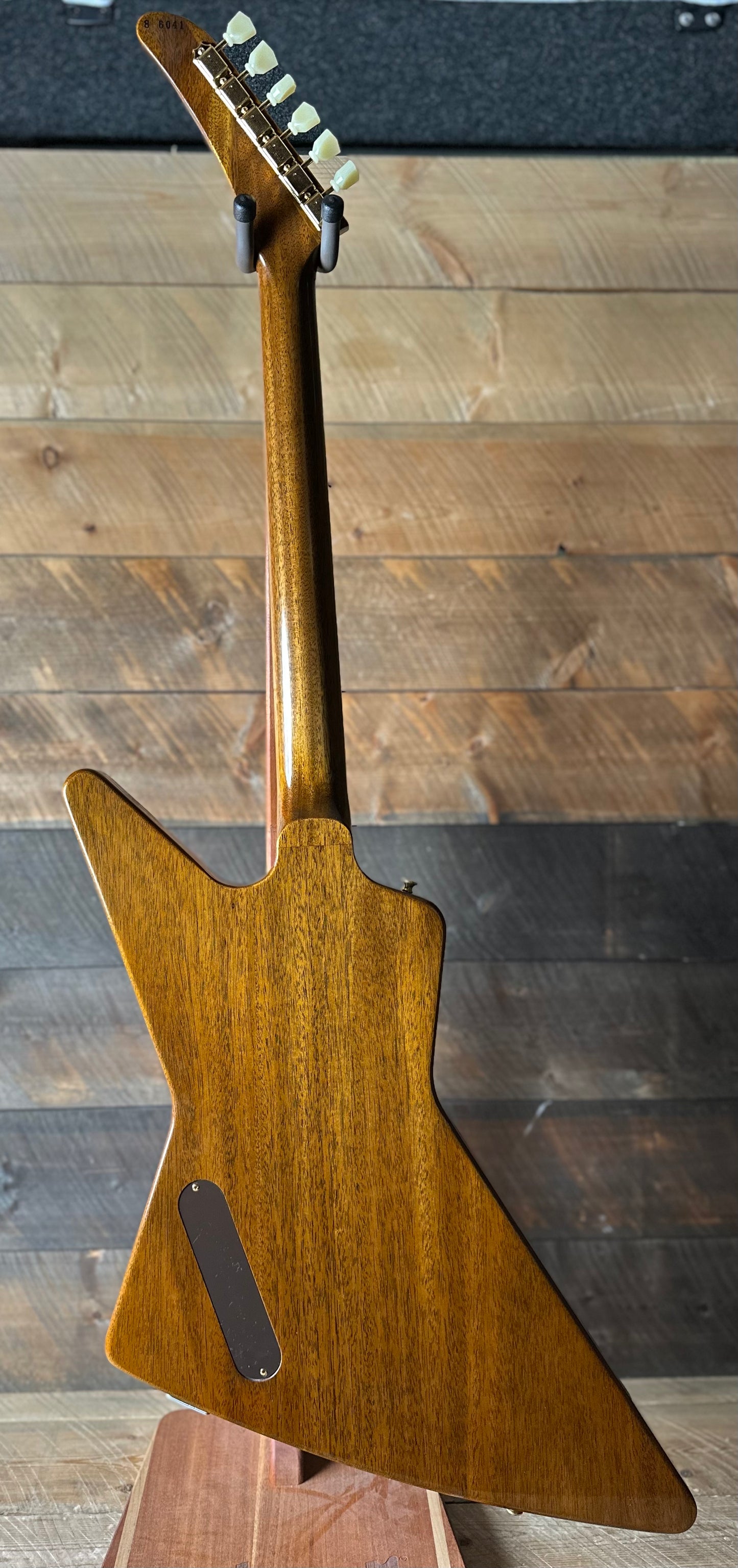 Gibson Custom 1958 Mahogany Explorer Reissue, VOS - Antique Natural 86041