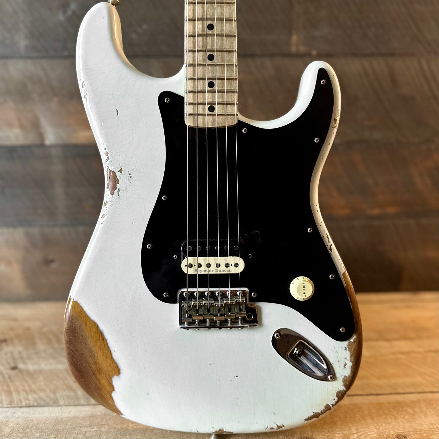 Used Fender Custom Shop 1969 Stratocaster Heavy Relic Single Pickup - Faded Frost White