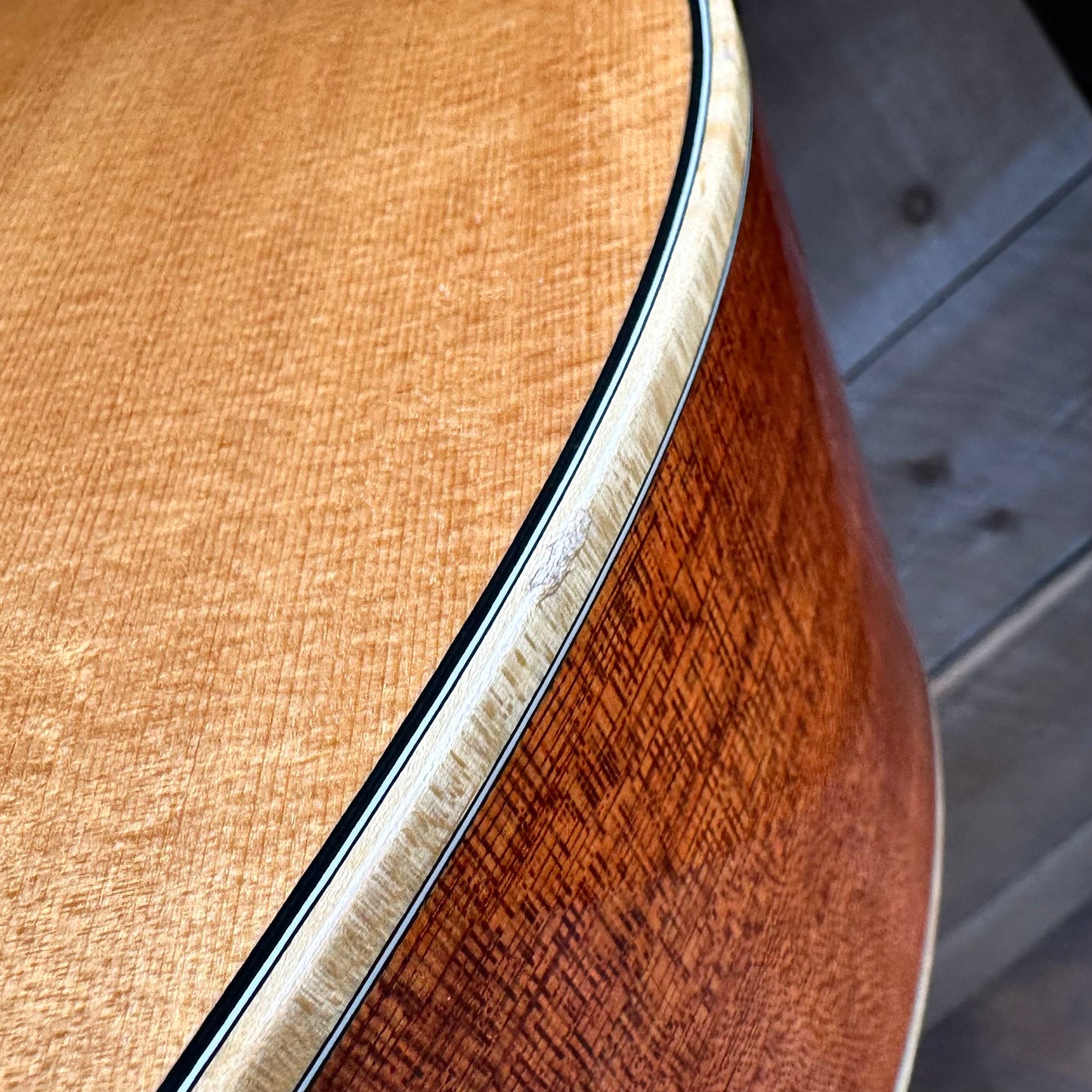 Used 2005 Larrivee L-05 Acoustic - Natural W/OHSC