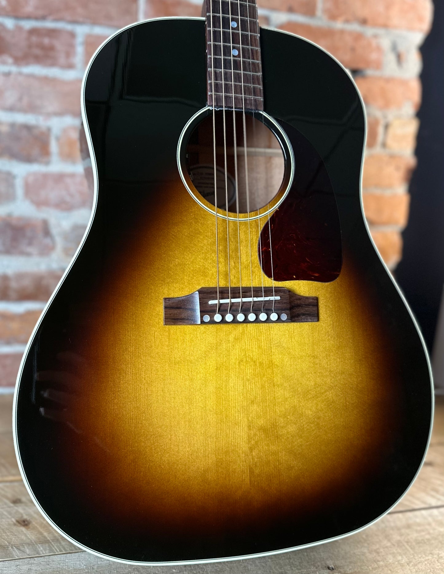 Gibson J-45 Standard - Vintage Sunburst 21546098