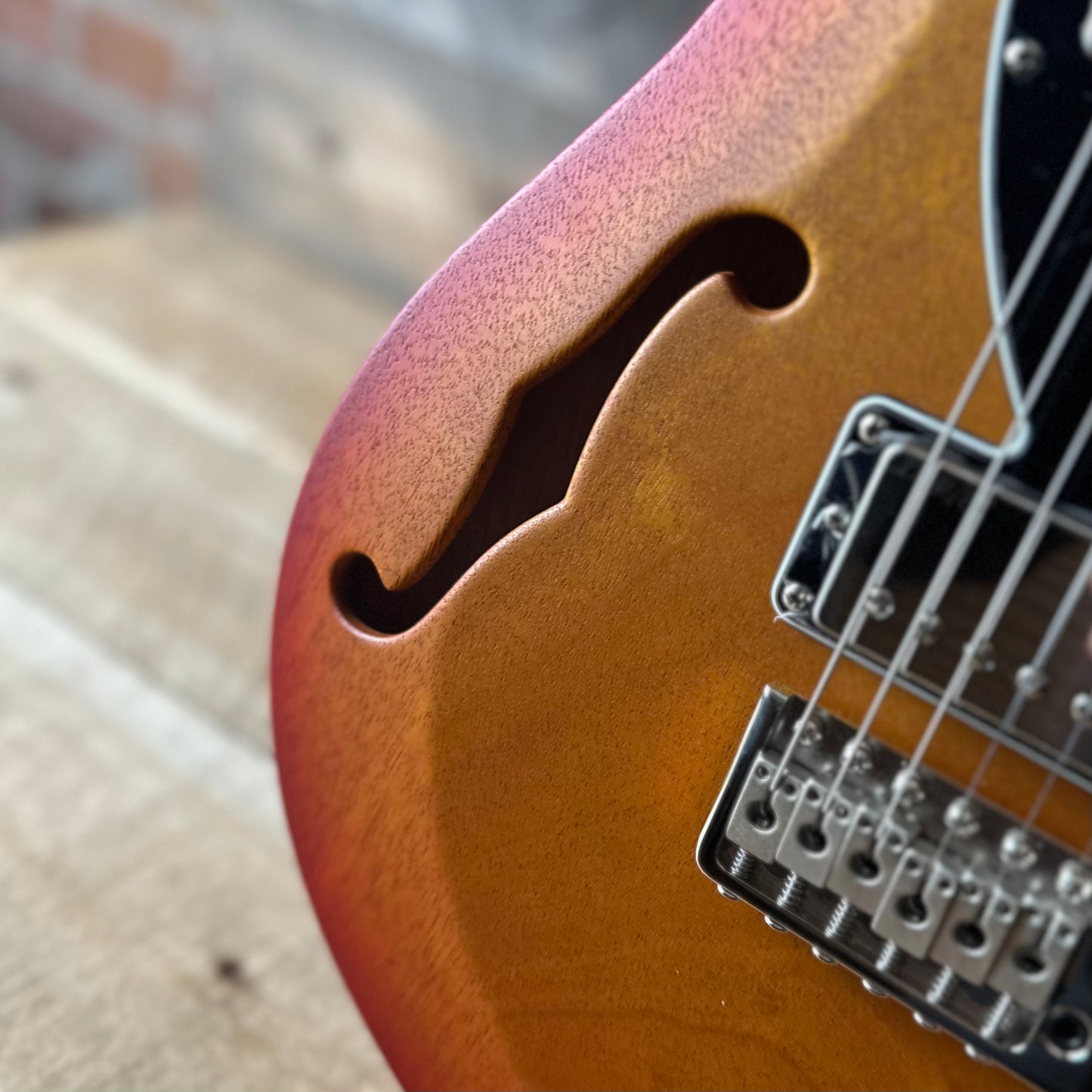 PRS S2 Vela Semi-Hollow HHT Quimper Edition – McCarty Sunburst Satin Nitro USA Electric Guitar S2089046