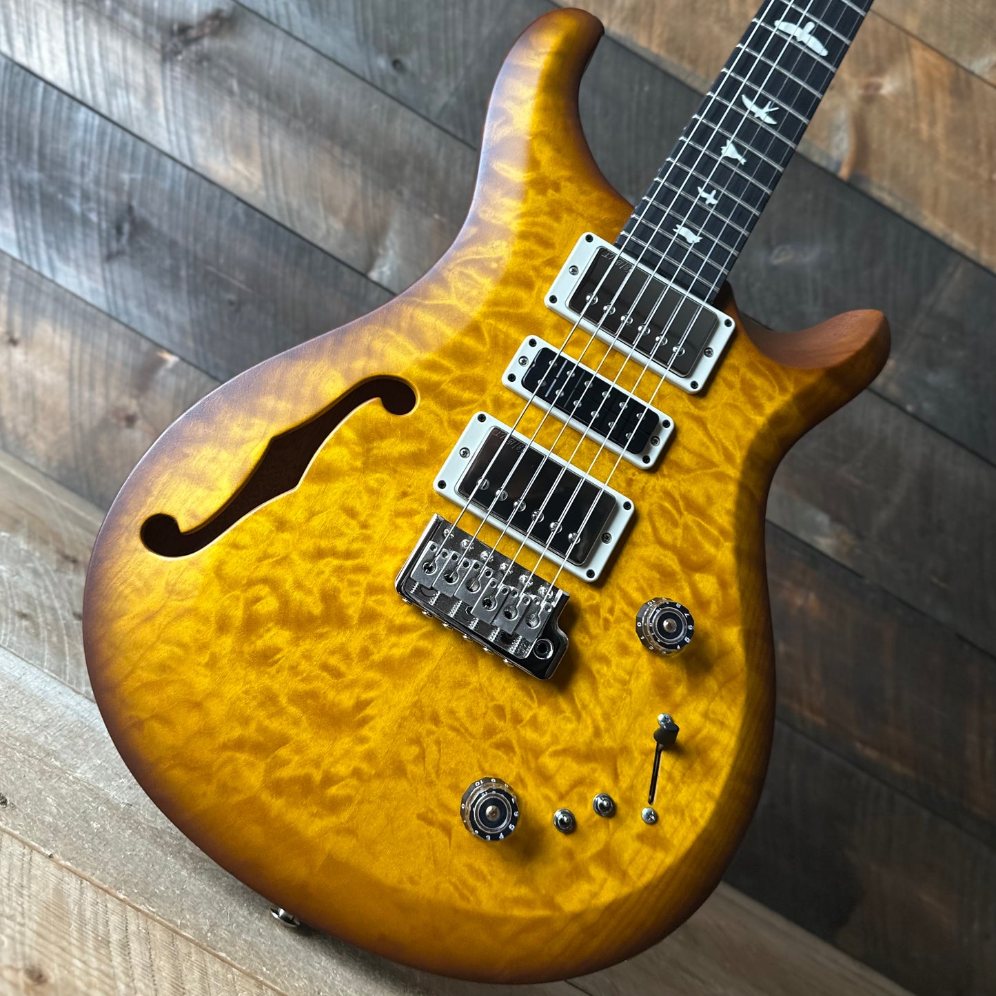 PRS S2 Wood Library Special Semi-Hollow Quilted Top Ebony Fretboard Satin McCarty Tobacco Sunburst S2089067