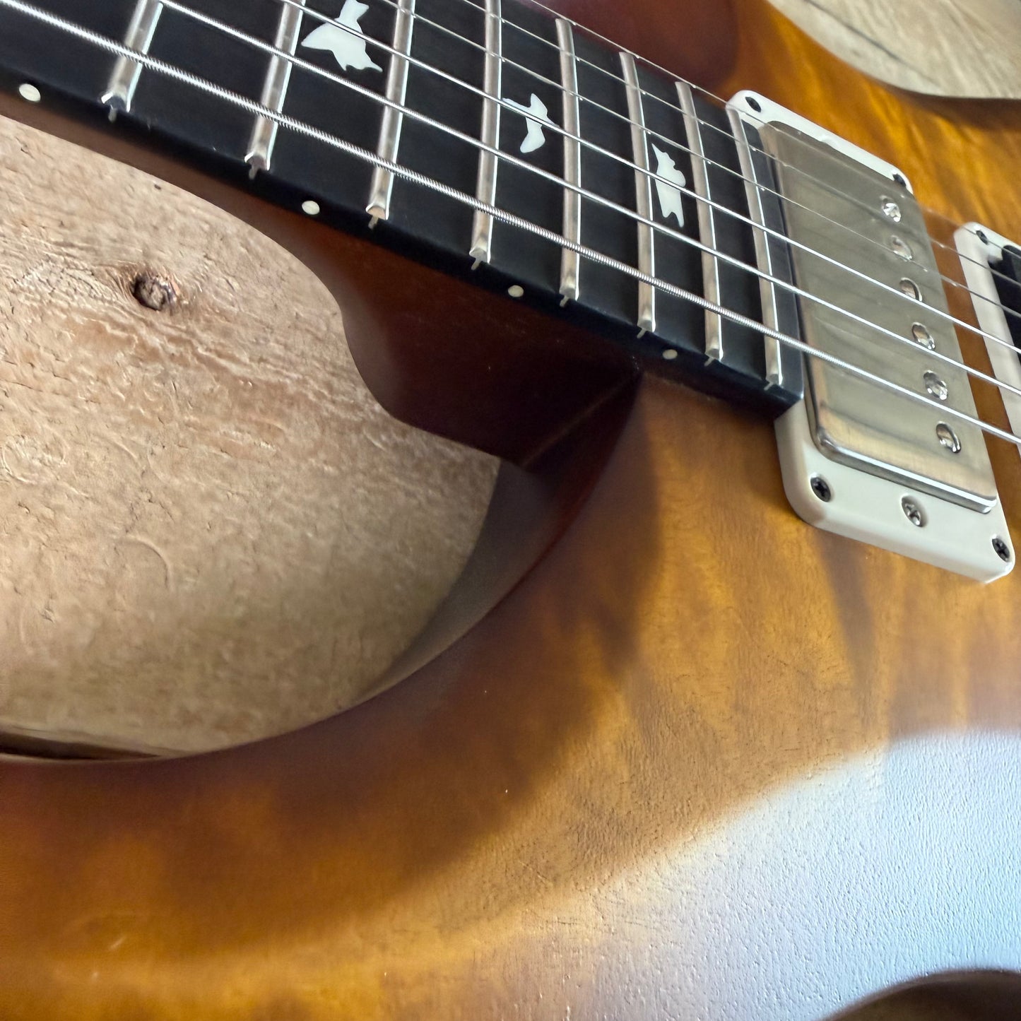 PRS S2 Wood Library Special Semi-Hollow Quilted Top Ebony Fretboard Violin Amber Sunburst  S2088392