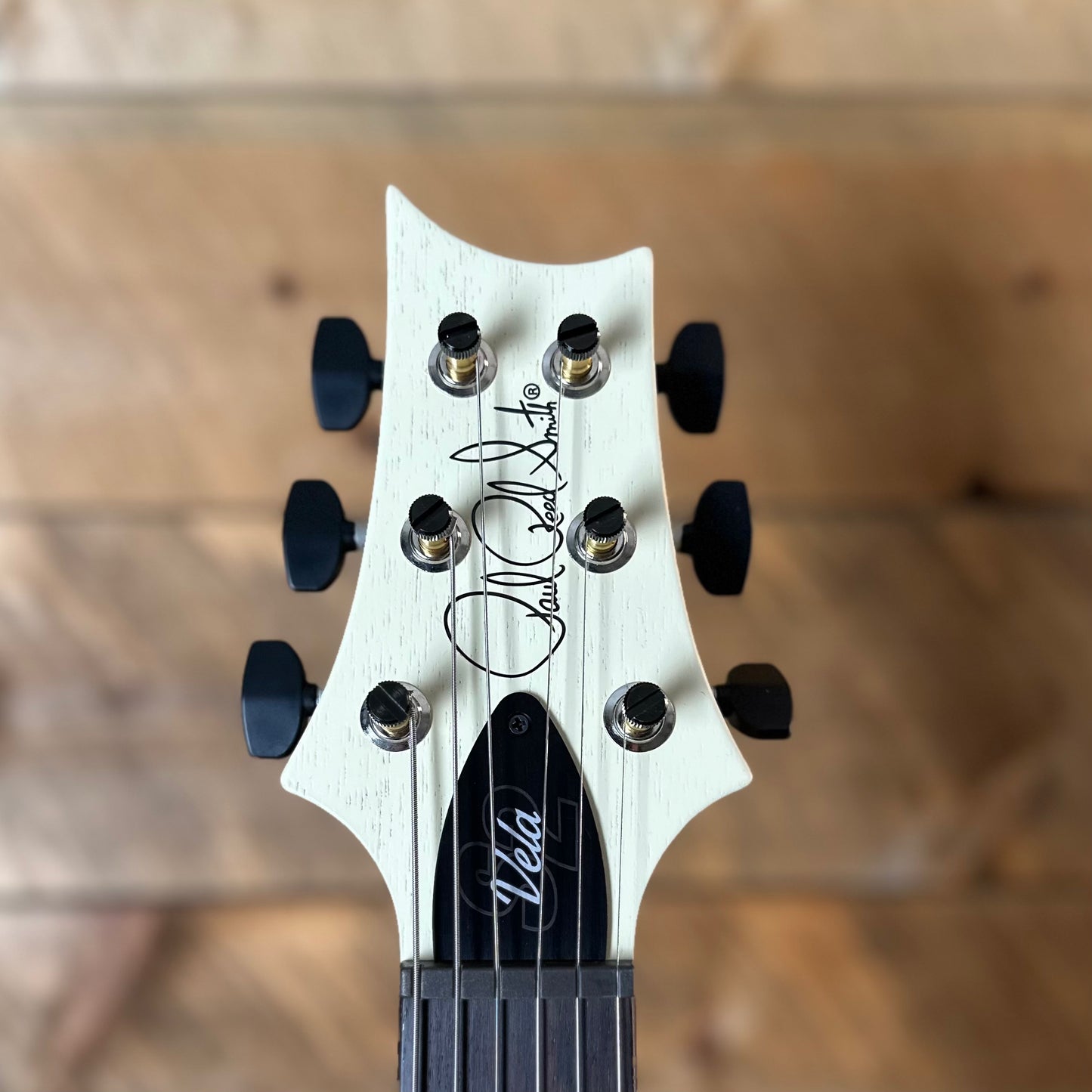 PRS S2 Vela Semi-Hollow HHT Quimper Edition – Antique White Satin Nitro USA Electric Guitar S2088696