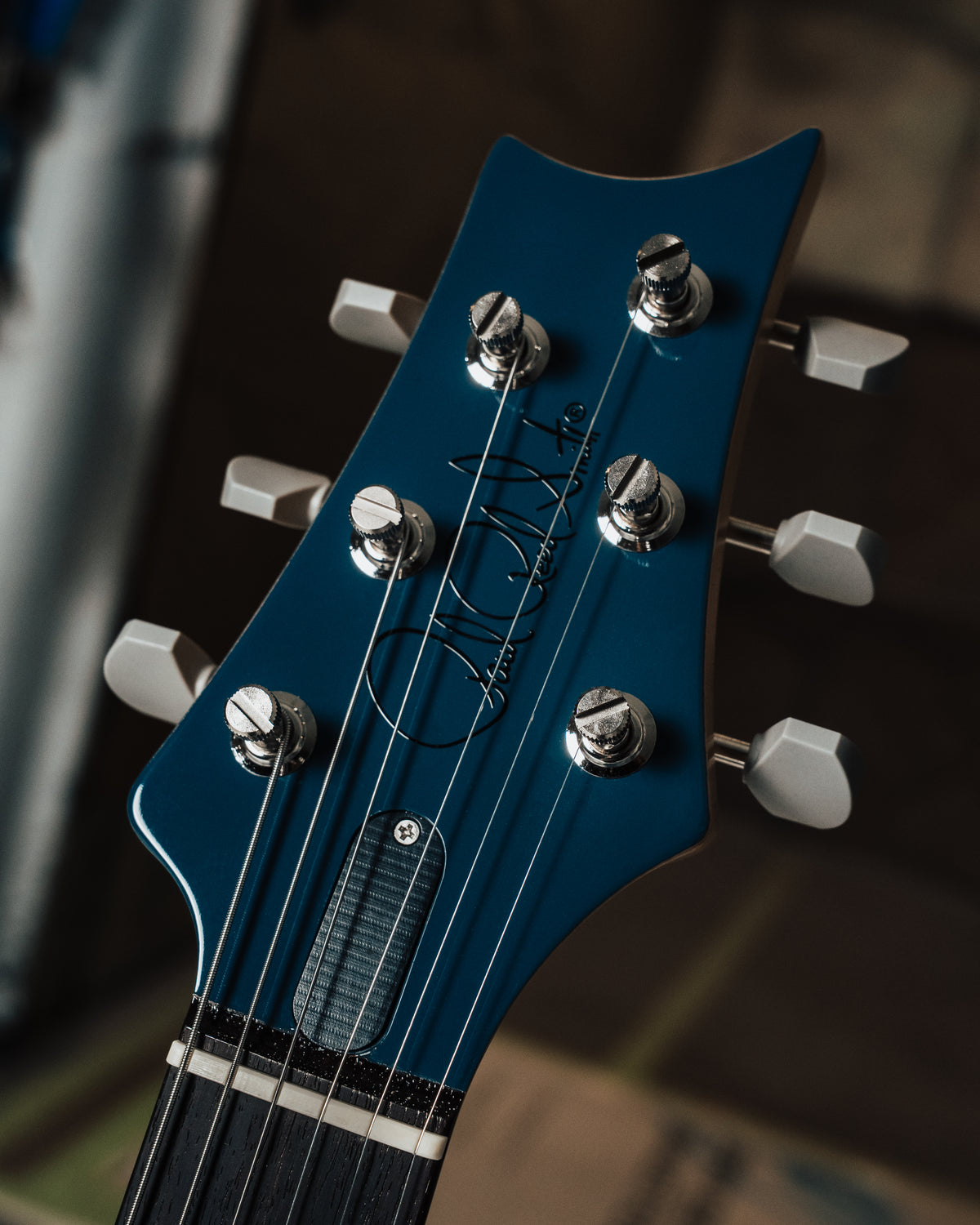 *Pre-Sale Estimated Ship Date 12/26* PRS USA John Mayer Silver Sky Defender Limited Edition - Arles Blue