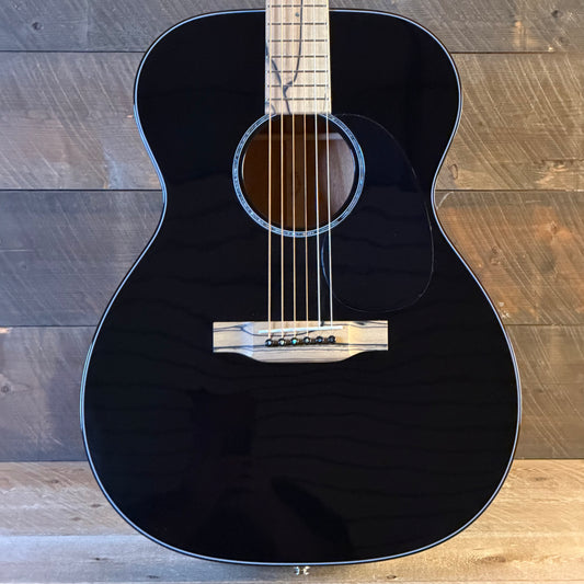 Martin Custom Shop 18 Style  OO Acoustic Guitar Gloss Black Satin Neck with Pale Moon Ebony FB Hardcase