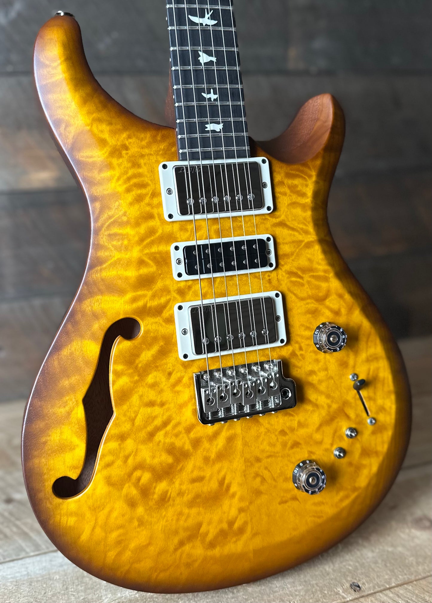 PRS S2 Wood Library Special Semi-Hollow Quilted Top Ebony Fretboard Satin McCarty Tobacco Sunburst S2089067