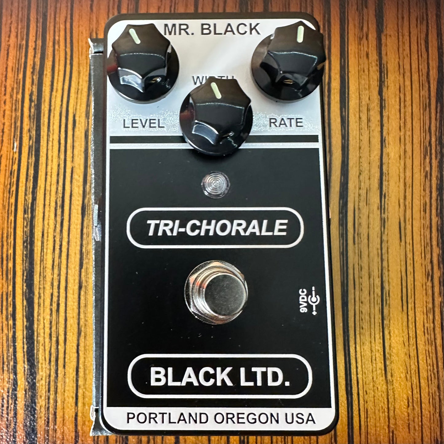 MR. Black LTD.Tri-Chorale Chorus Pedal