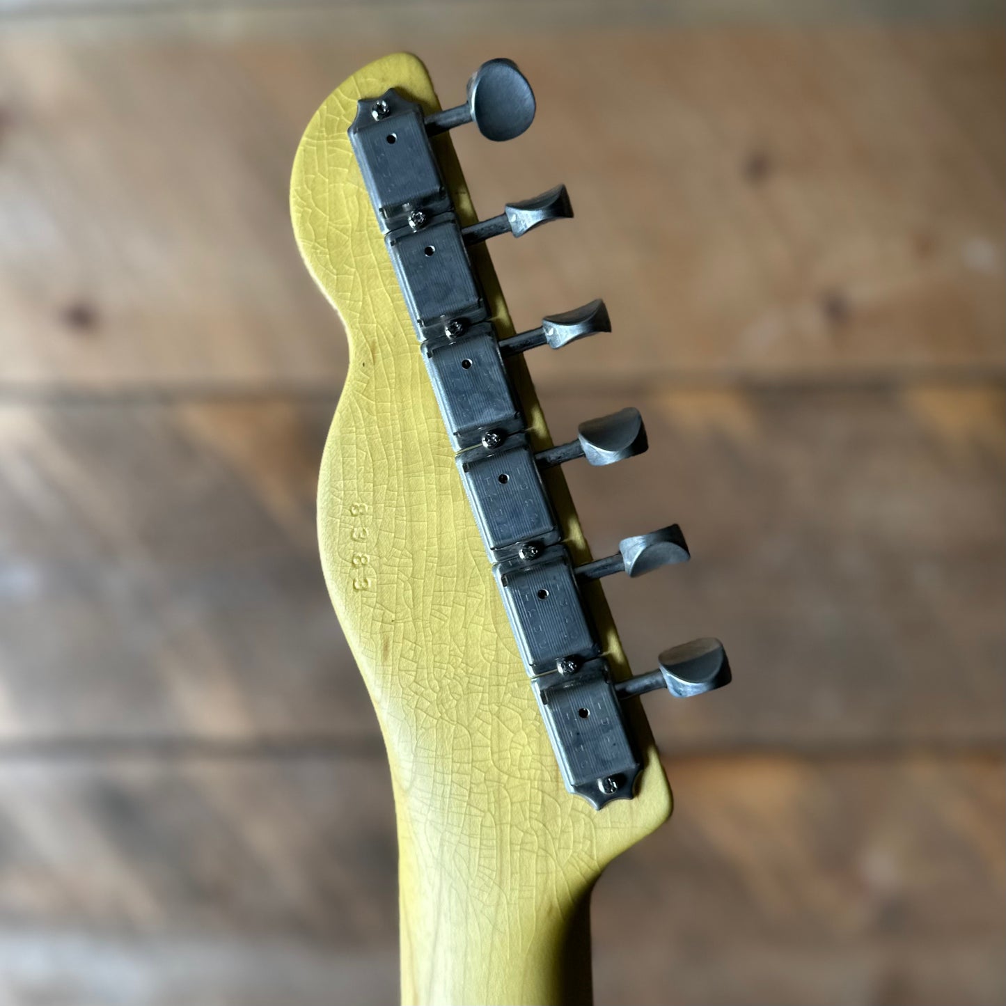 LSL Instruments Limited Chris Fleming Series 60's T-bone Light Age - (Fleming Style) Candy Apple Red GOJI 8383