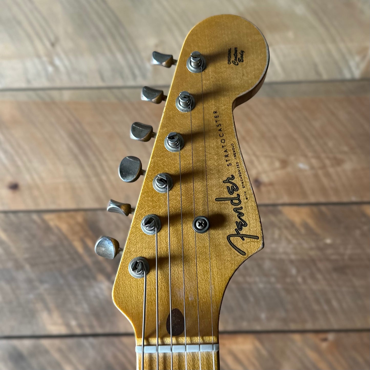 Used Fender Custom Shop Limited Edition 70th Anniversary 54' Stratocaster Wildwood Spec - 2 Color Sunburst Relic