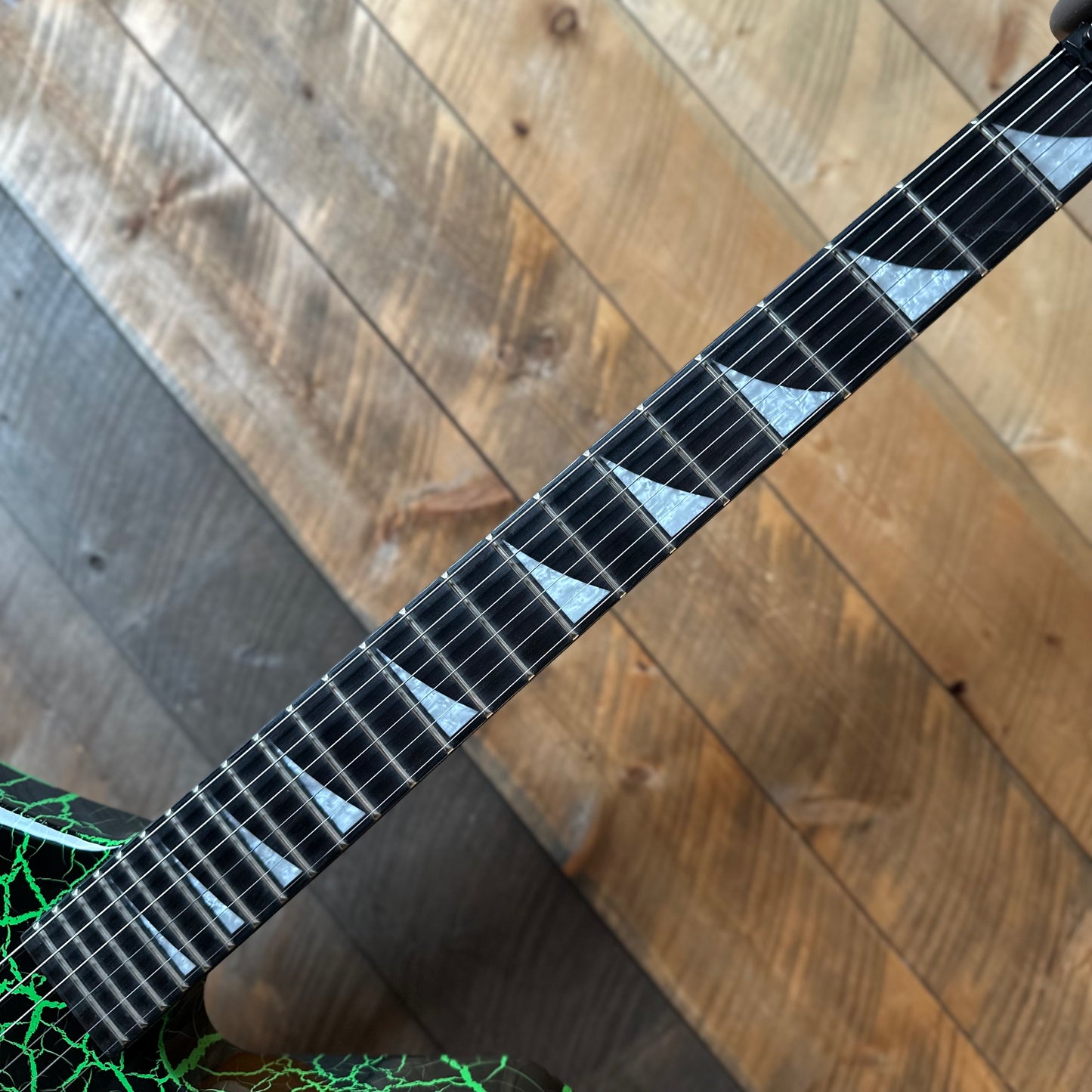 Used Jackson Pro Series Brandon Ellis Signature Kelly - Green Crackle