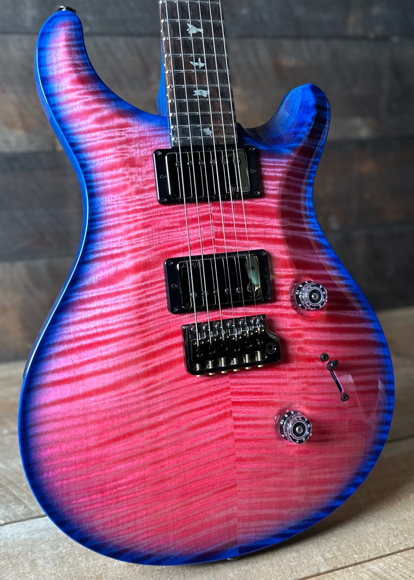 PRS Wood Library Custom 24, 10 Top Brazilian Rosewood Fretboard 58/15lt Korina Back - Bonnie Pink with Blue Wrap Micro Burst!! 411451n
