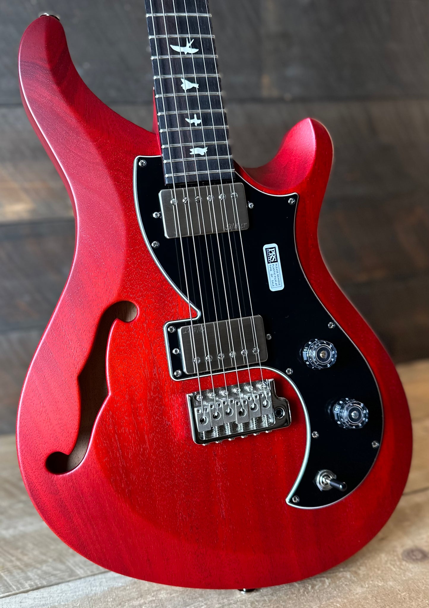 PRS S2 Vela Semi-Hollow HHT Quimper Edition – Vintage Cherry Satin Nitro USA Electric Guitar S2088985