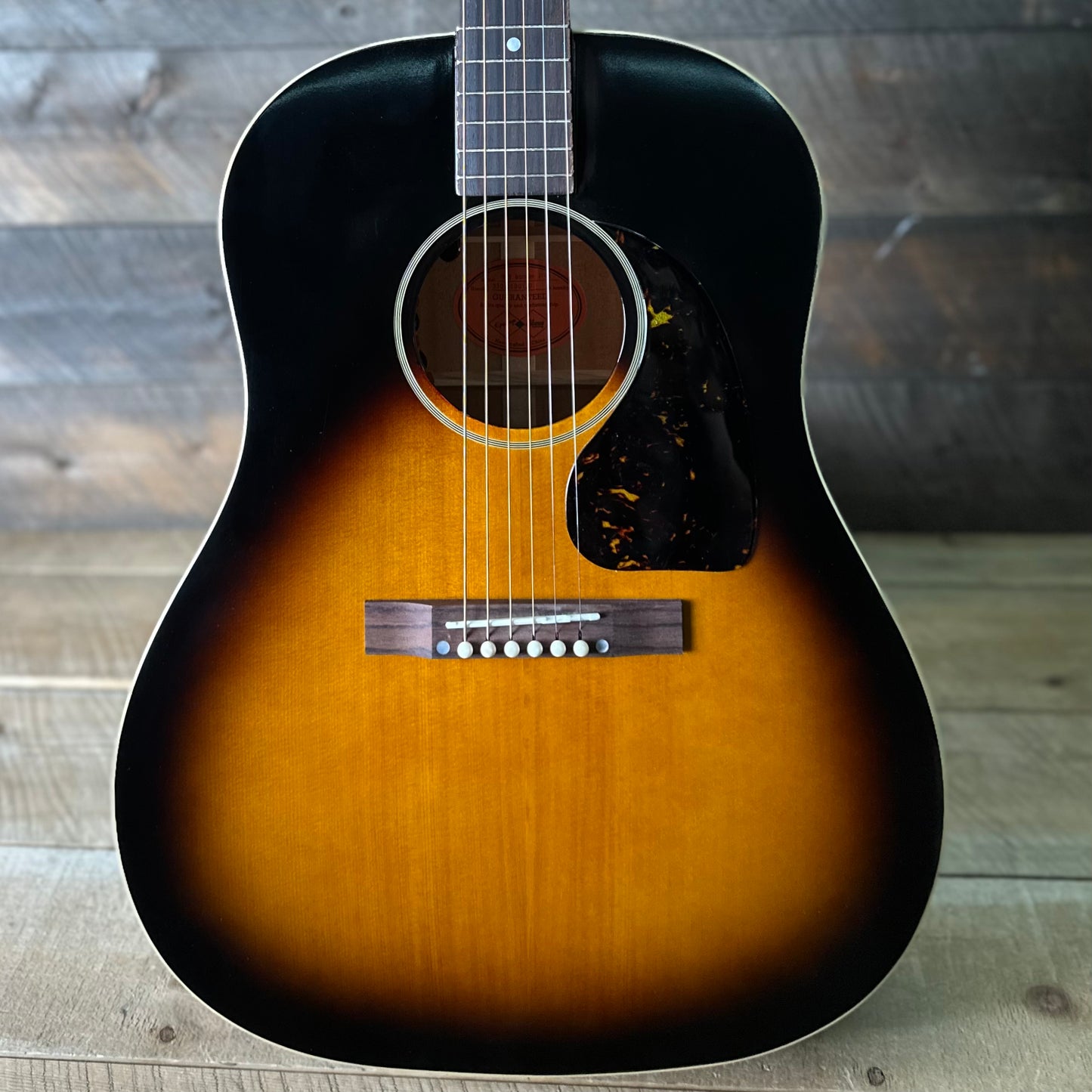 Epiphone Inspired By Gibson Custom 1942 Banner J-45 Reissue - Vintage Sunburst 25021500120