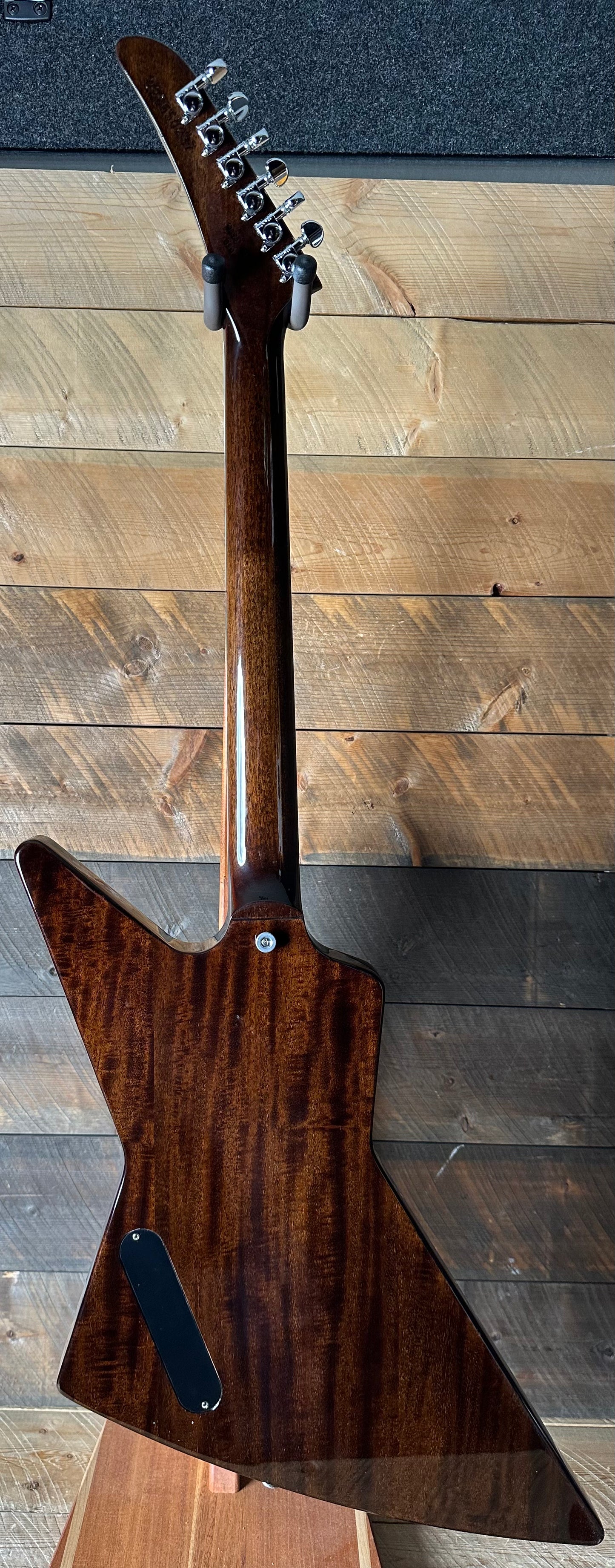 Gibson 70's Explorer - Dark Walnut 226650237