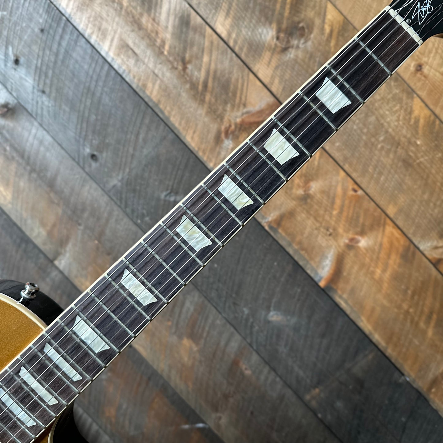 Used 2022 Gibson Slash Victoria Les Paul Standard - Goldtop Dark Back