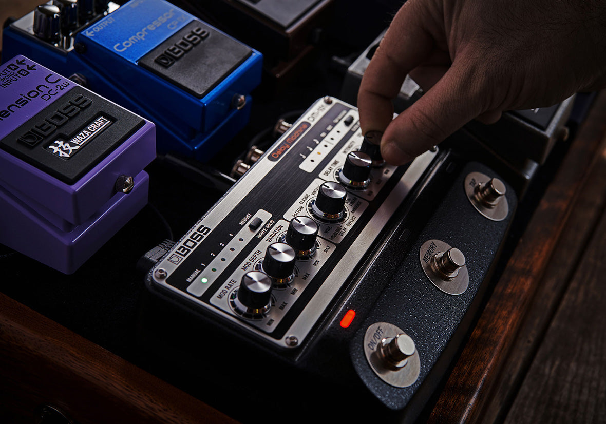 Boss DM-101 Delay Machine Stereo Analog Delay