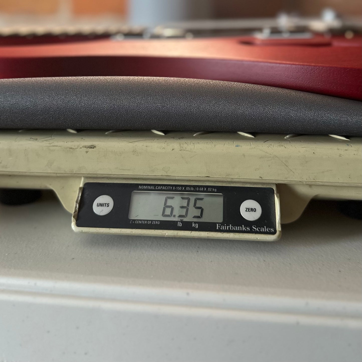 PRS S2 Vela Semi-Hollow HHT Quimper Edition – Vintage Cherry Satin Nitro USA Electric Guitar S2089032