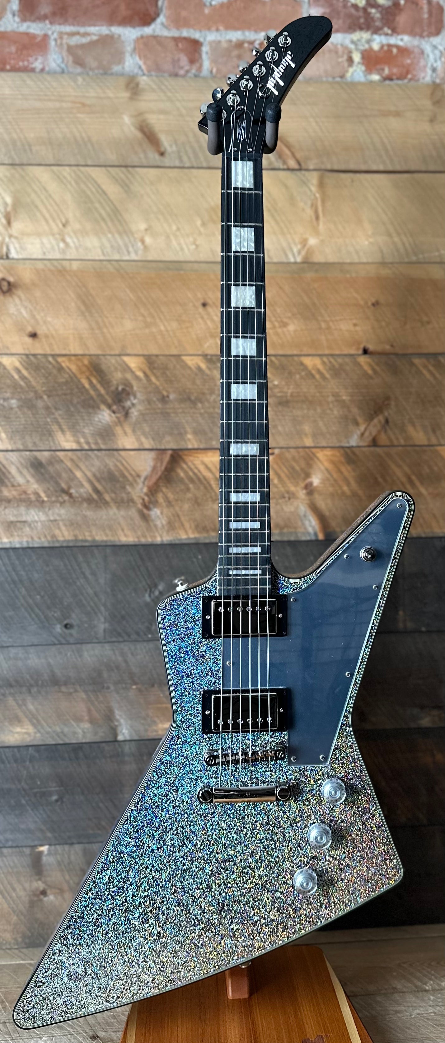 Epiphone Lzzy Hale Explorer Custom - Black Diamond Holographic Sparkle 26031523277